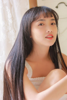 波多小野冰丝透明无内衬短裙