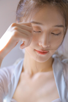 刀手吴水晶国语版